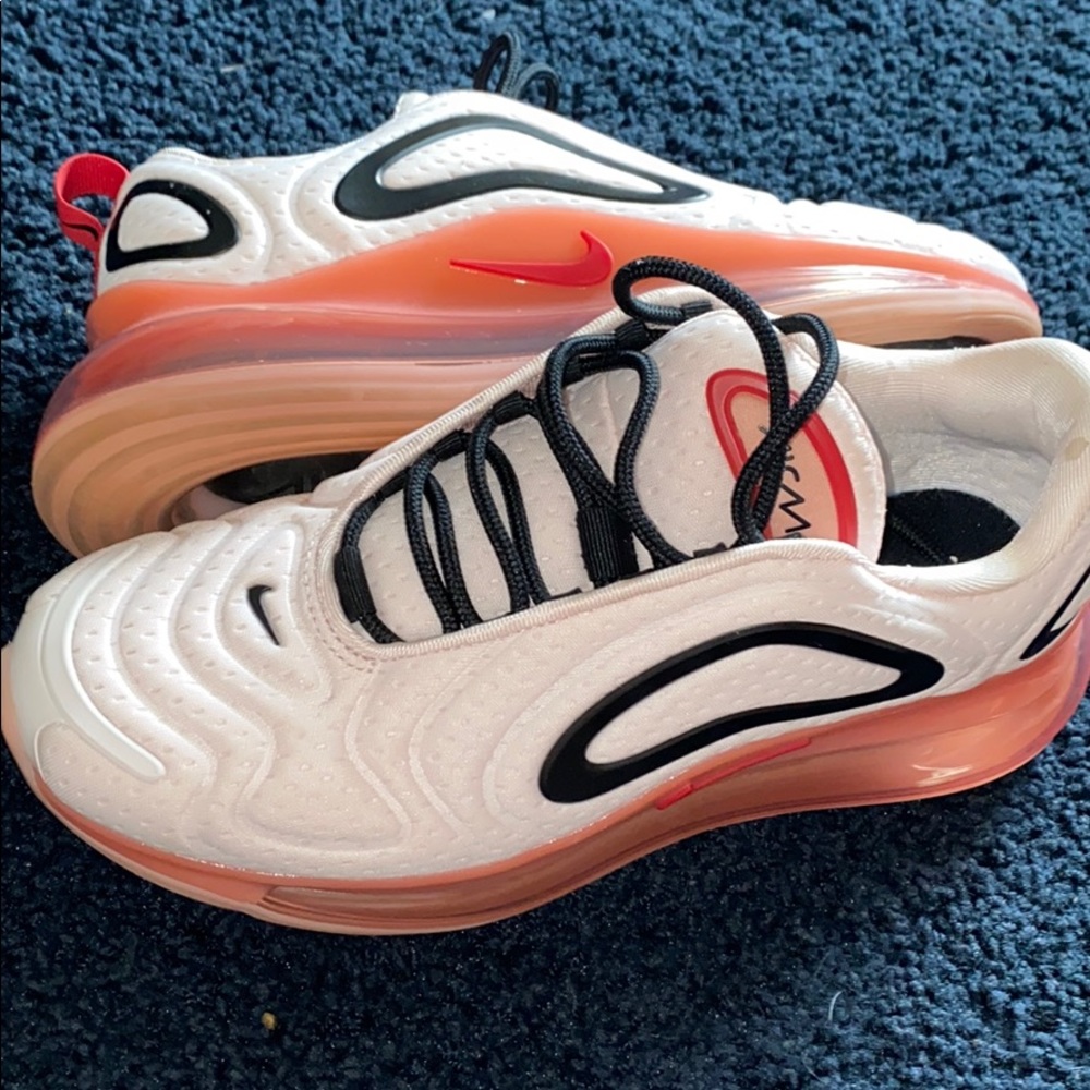 Nike 720 women’s like new
